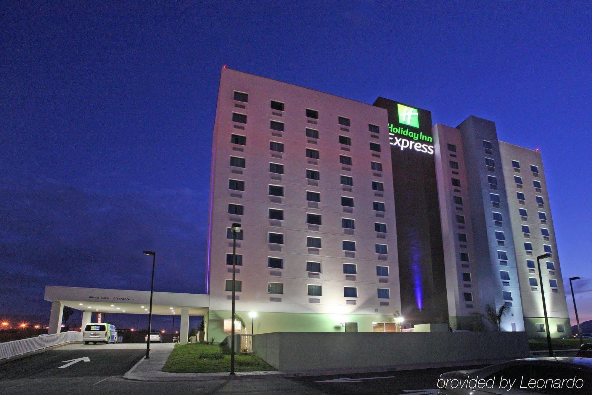 Express Zona Aeropuerto By Ihg Saltillo