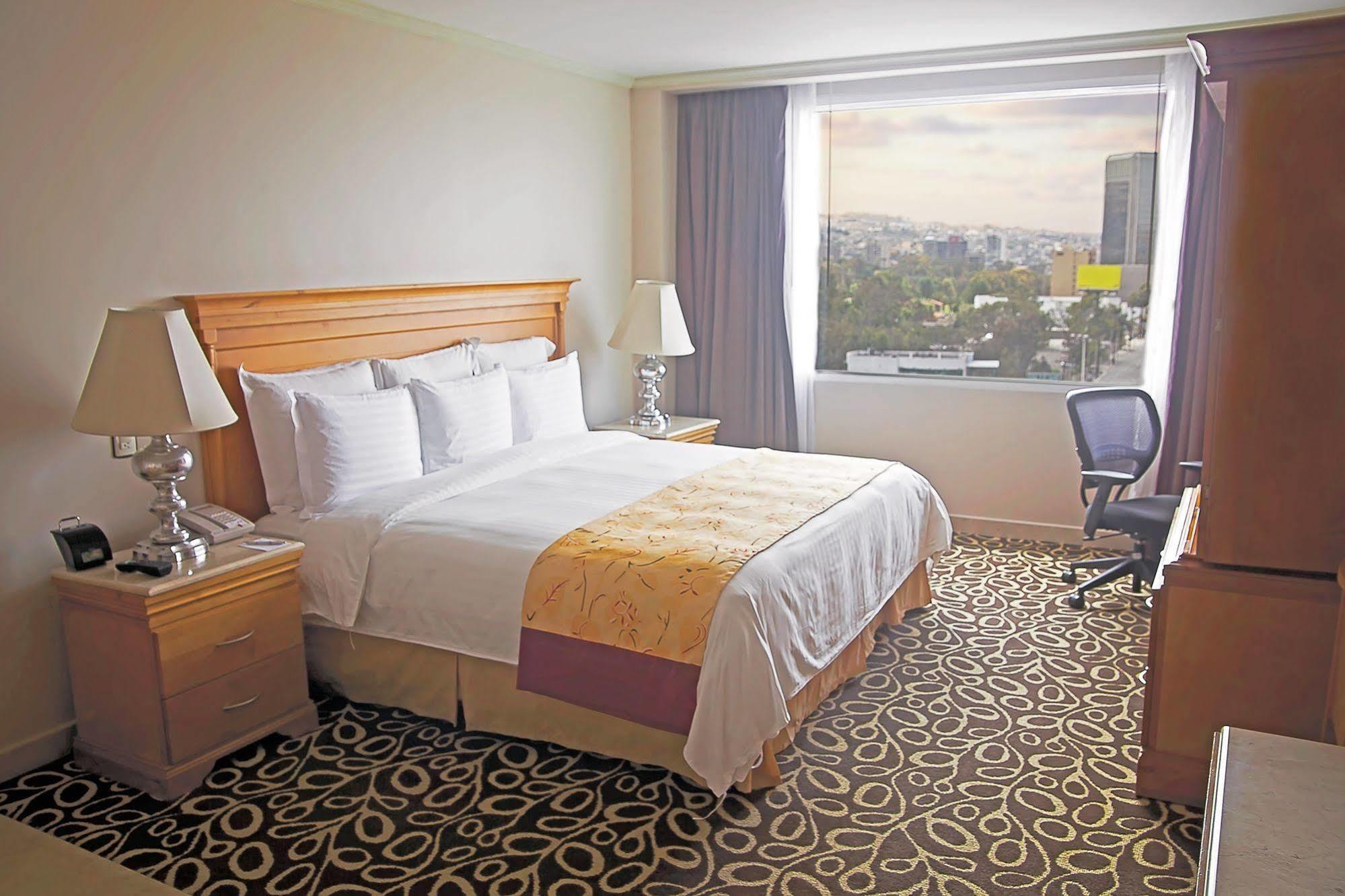 Marriott Hotel 5*