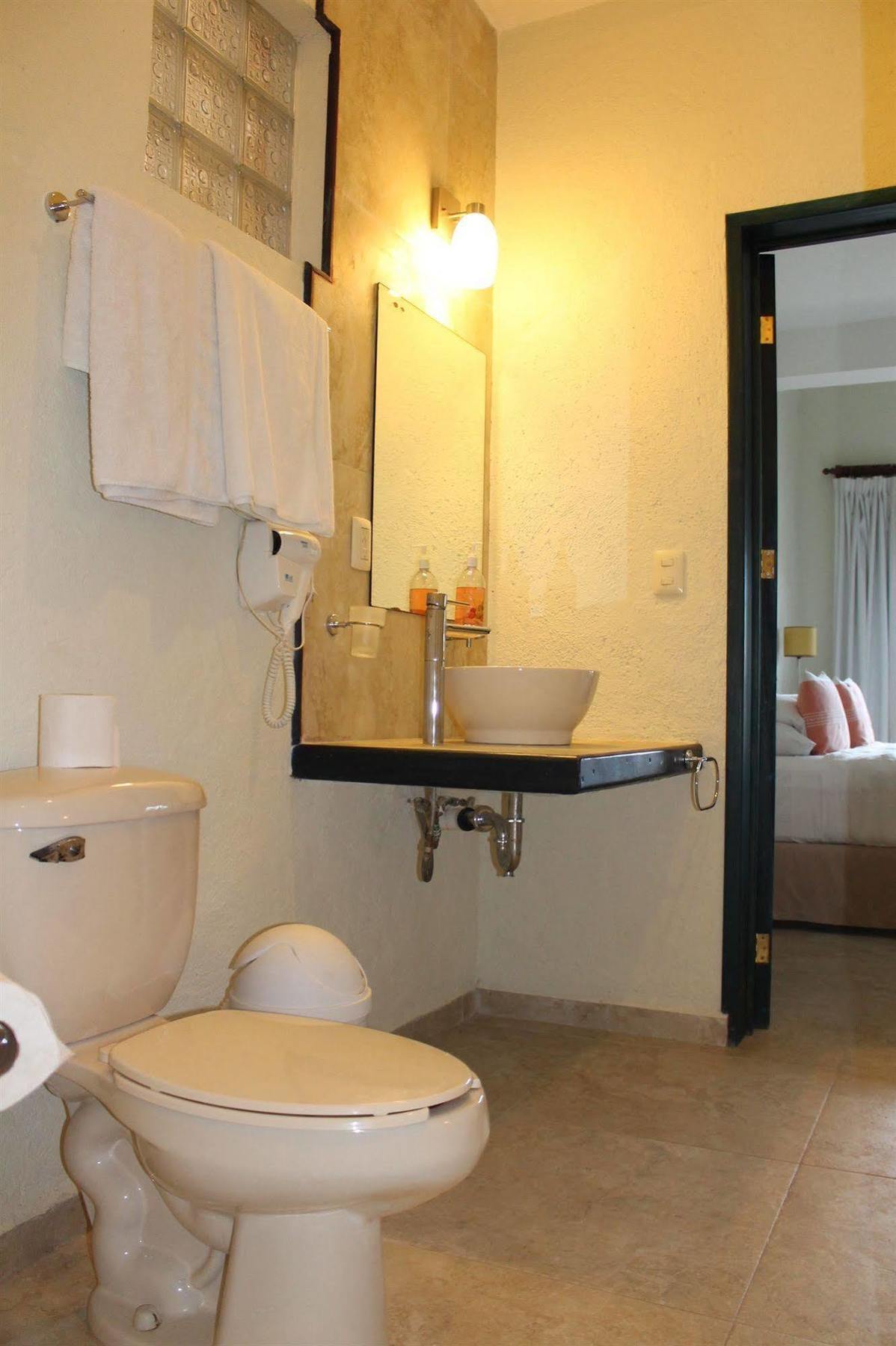 Arena Hotel 4*