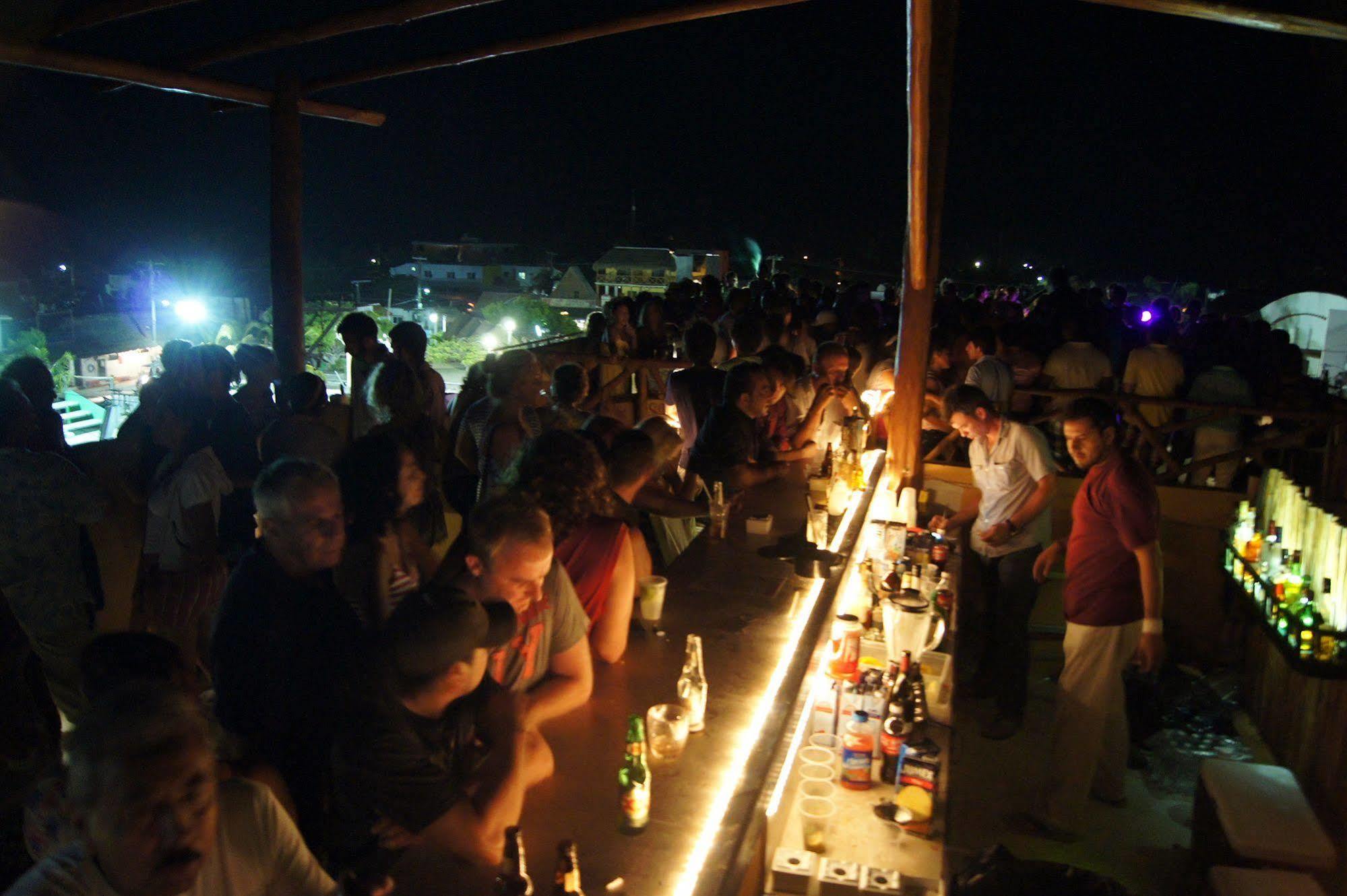 Arena Hotel