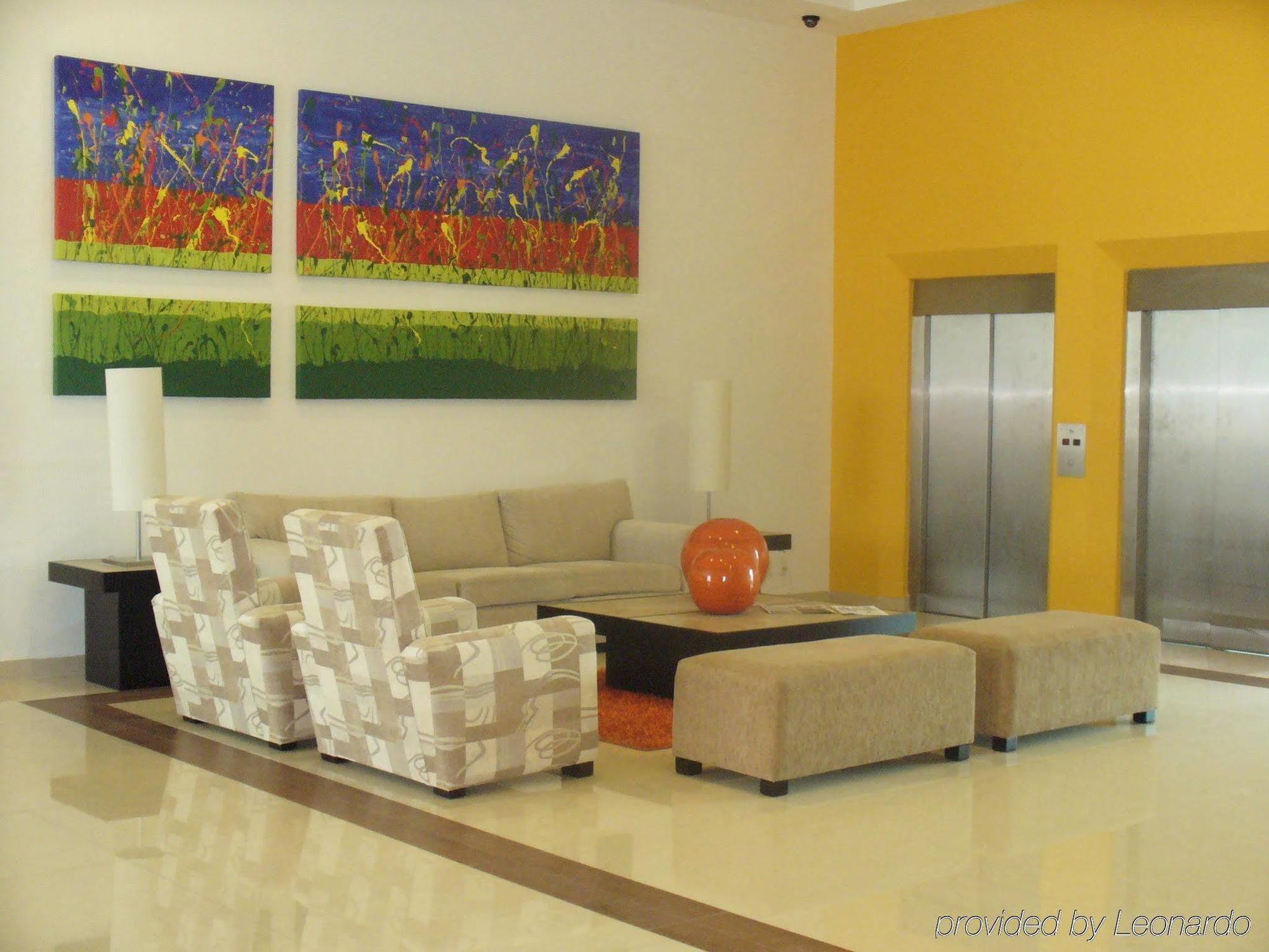 Express By Ihg Hotel 4*