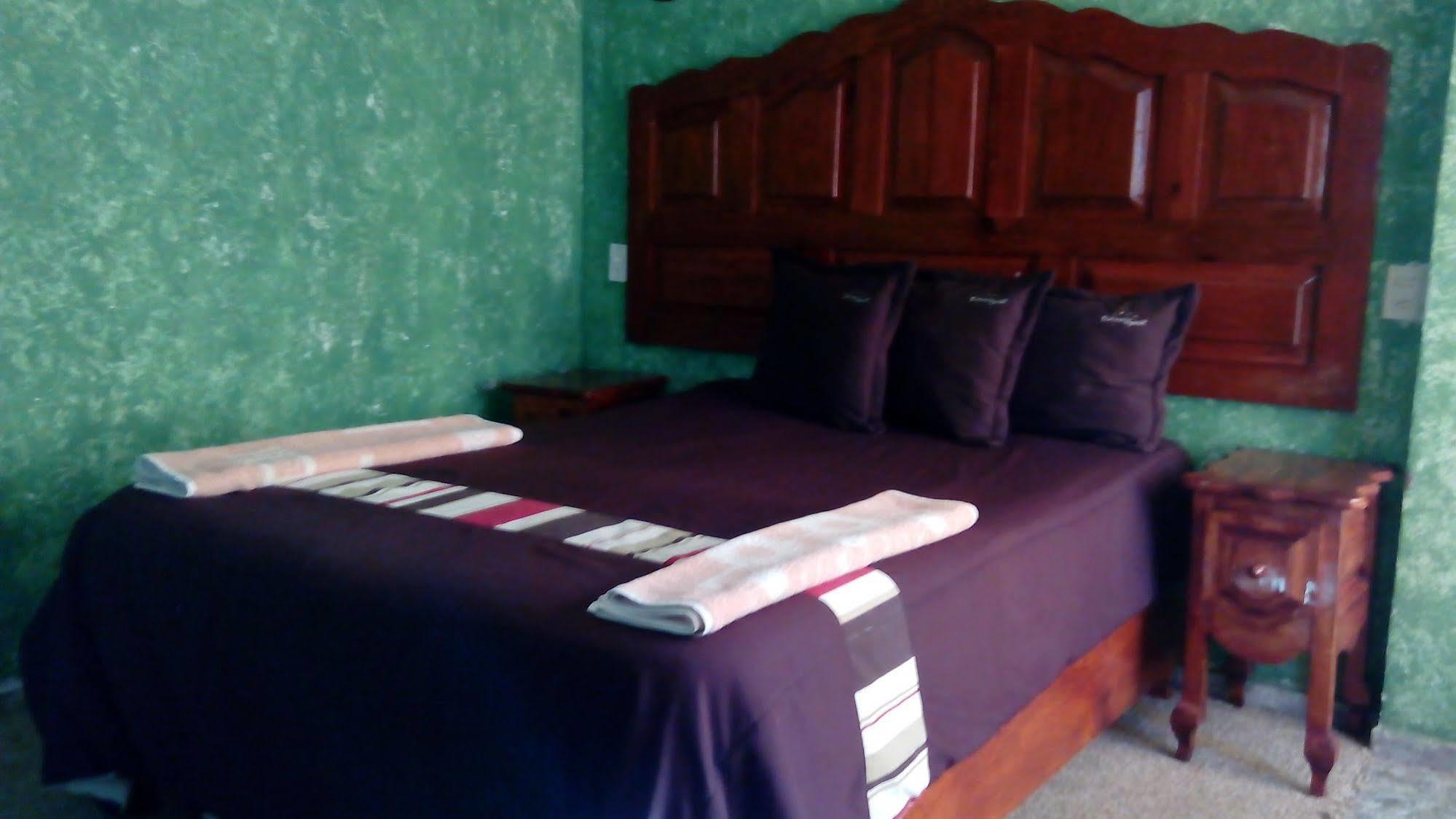 Hotel Real Del Angel 3*