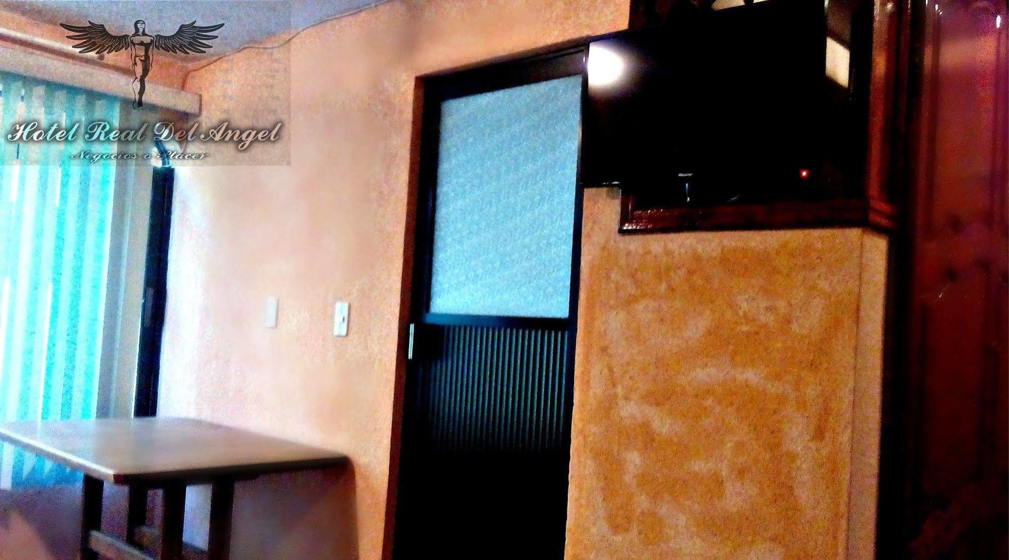 Hotel Real Del Angel 3*