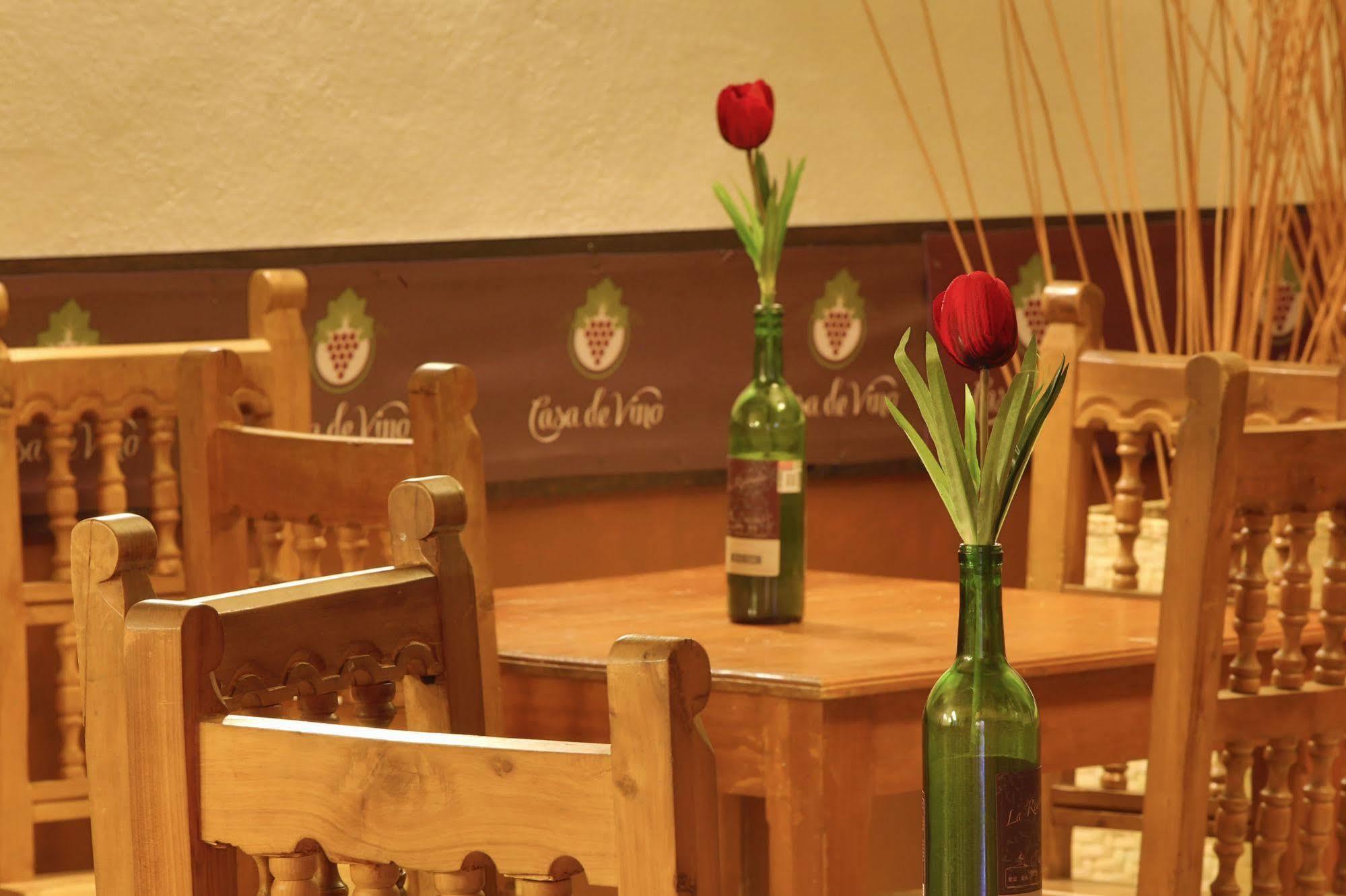 Casa De Vino Hotel