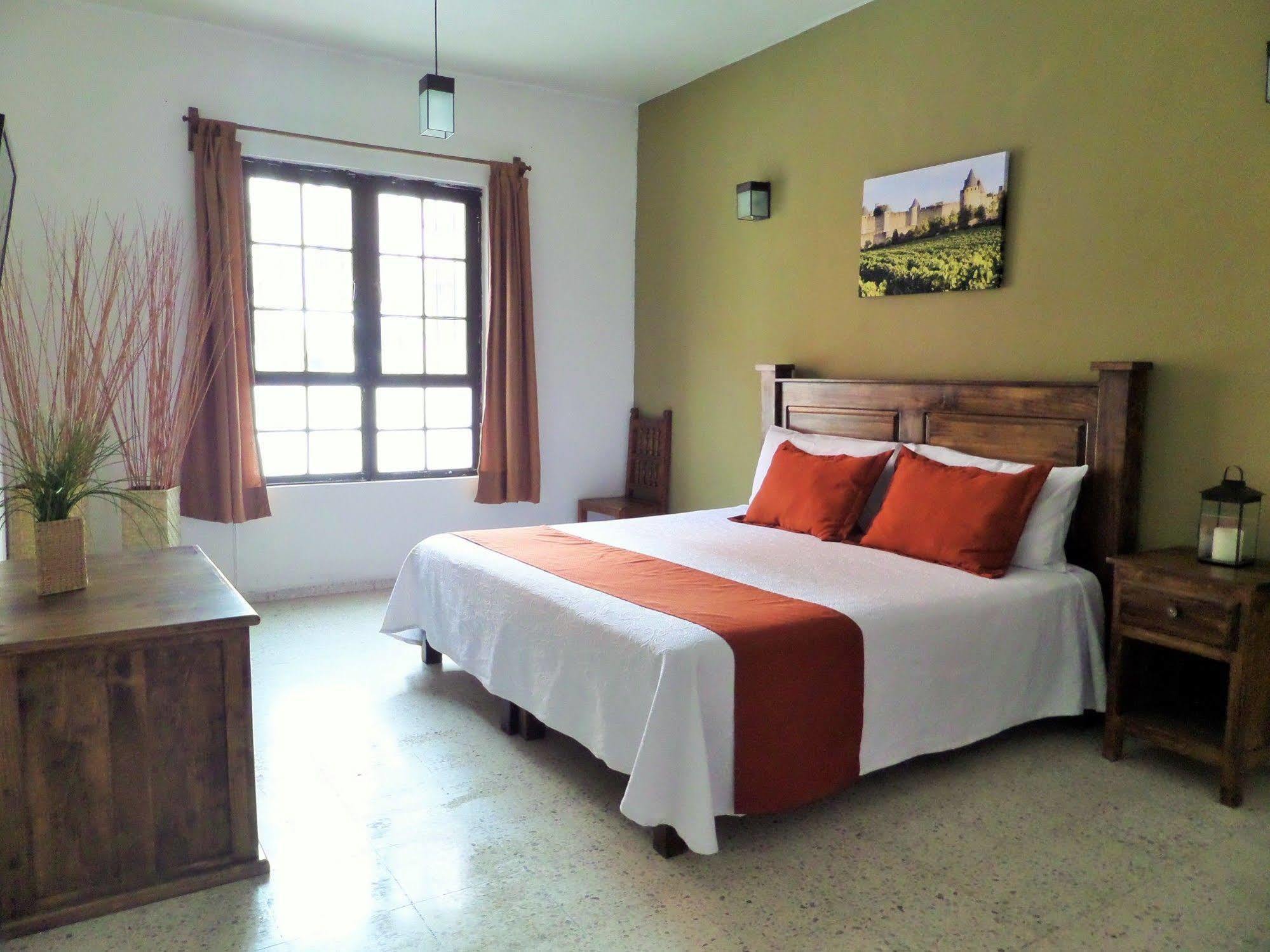 Casa De Vino Hotel 3*