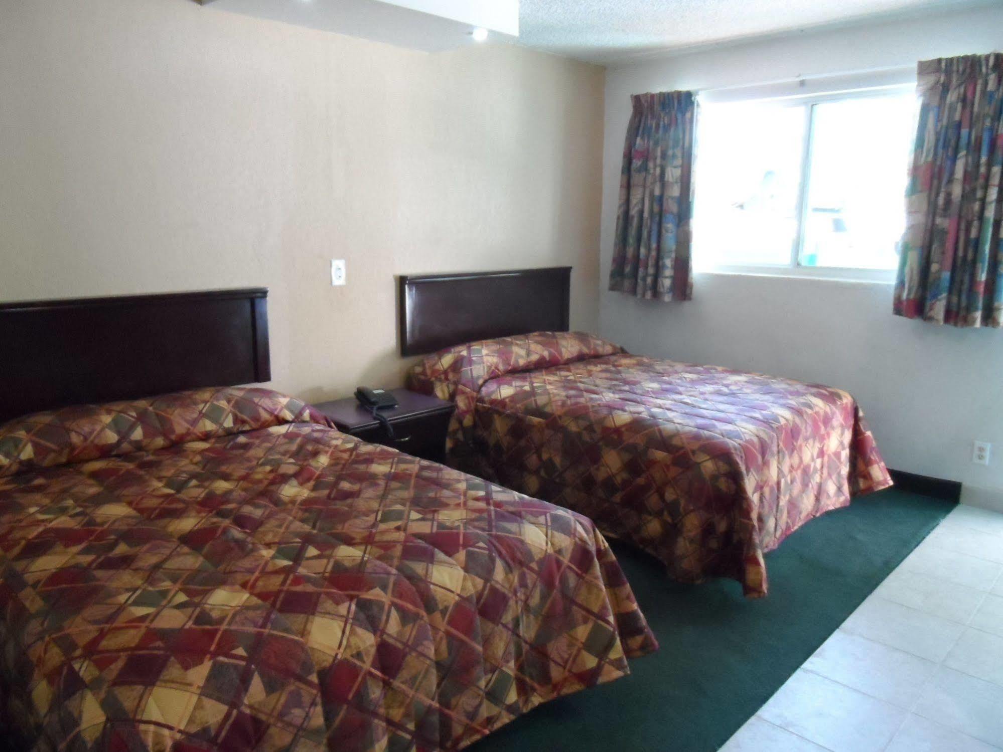 Real De Hotel