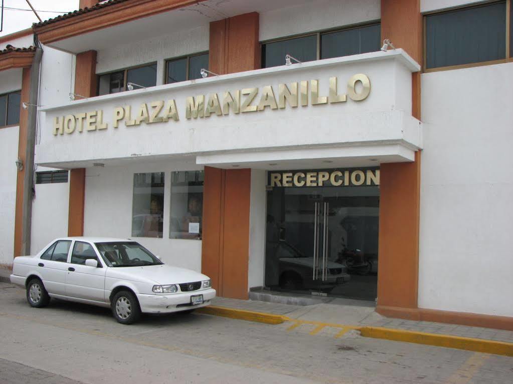 Y Plaza 2* Manzanillo