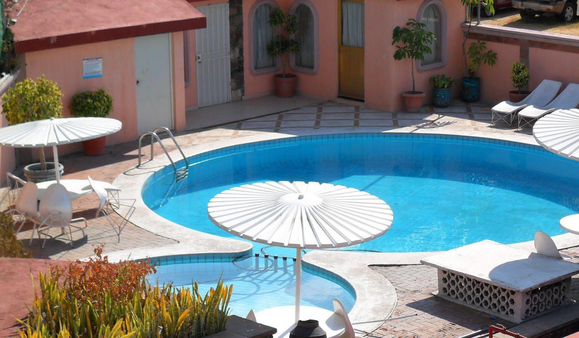 Flamingo Hotel 4*