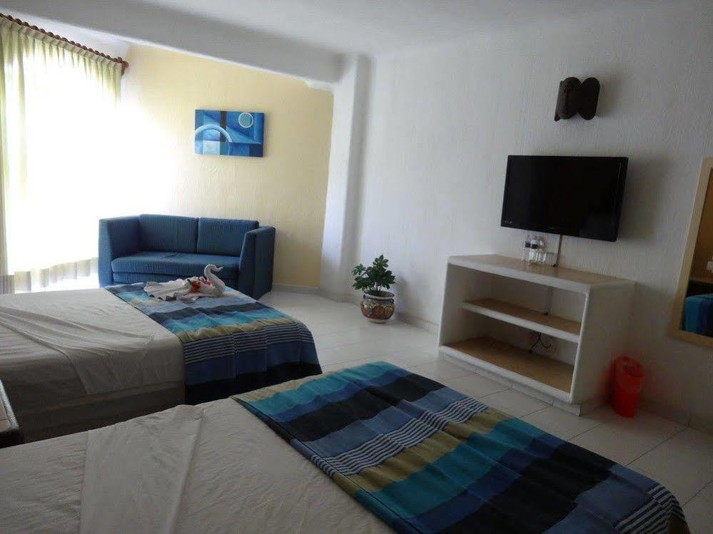 Bahia Huatulco Hotel