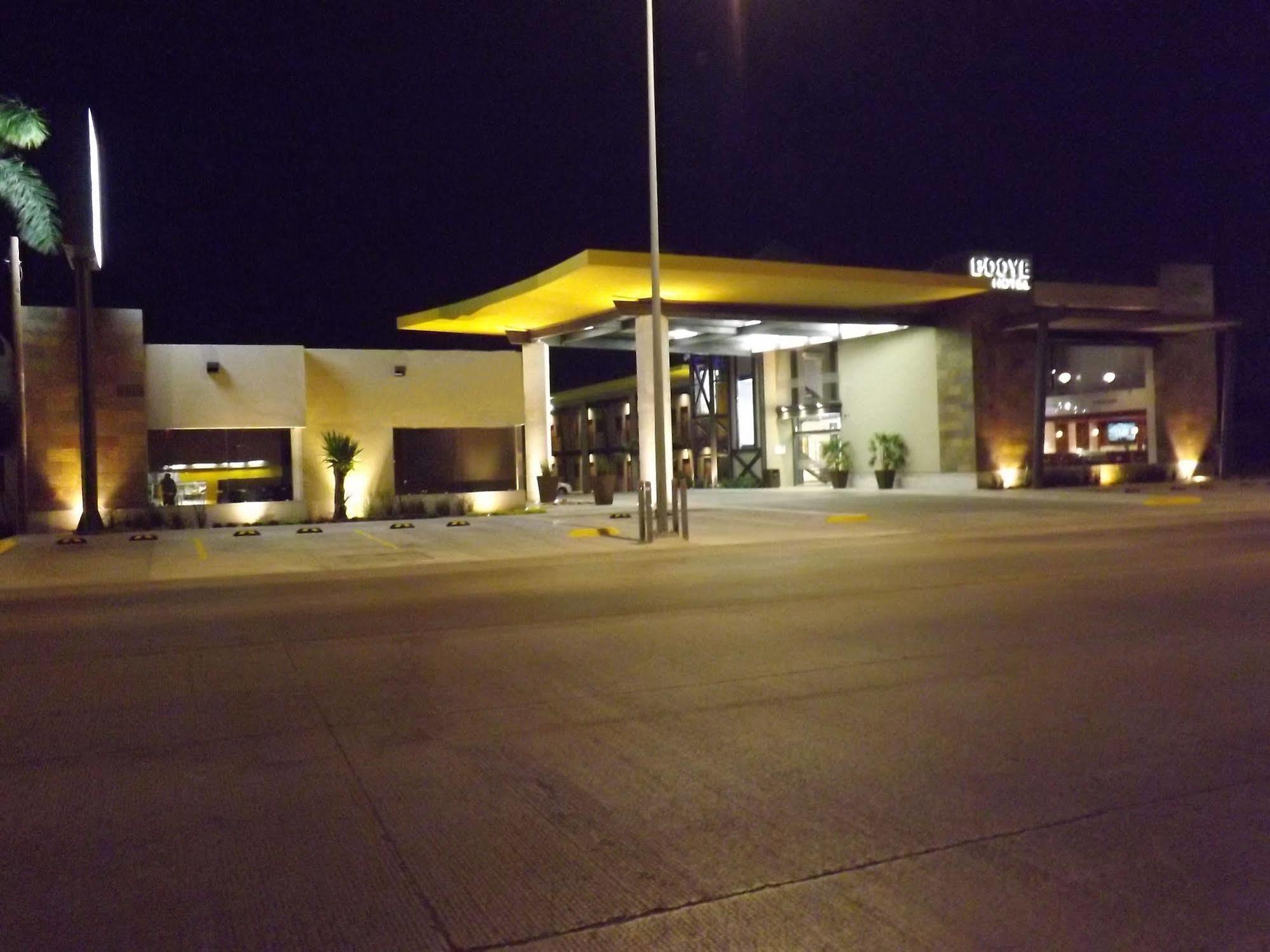 Booye Hotel 3*