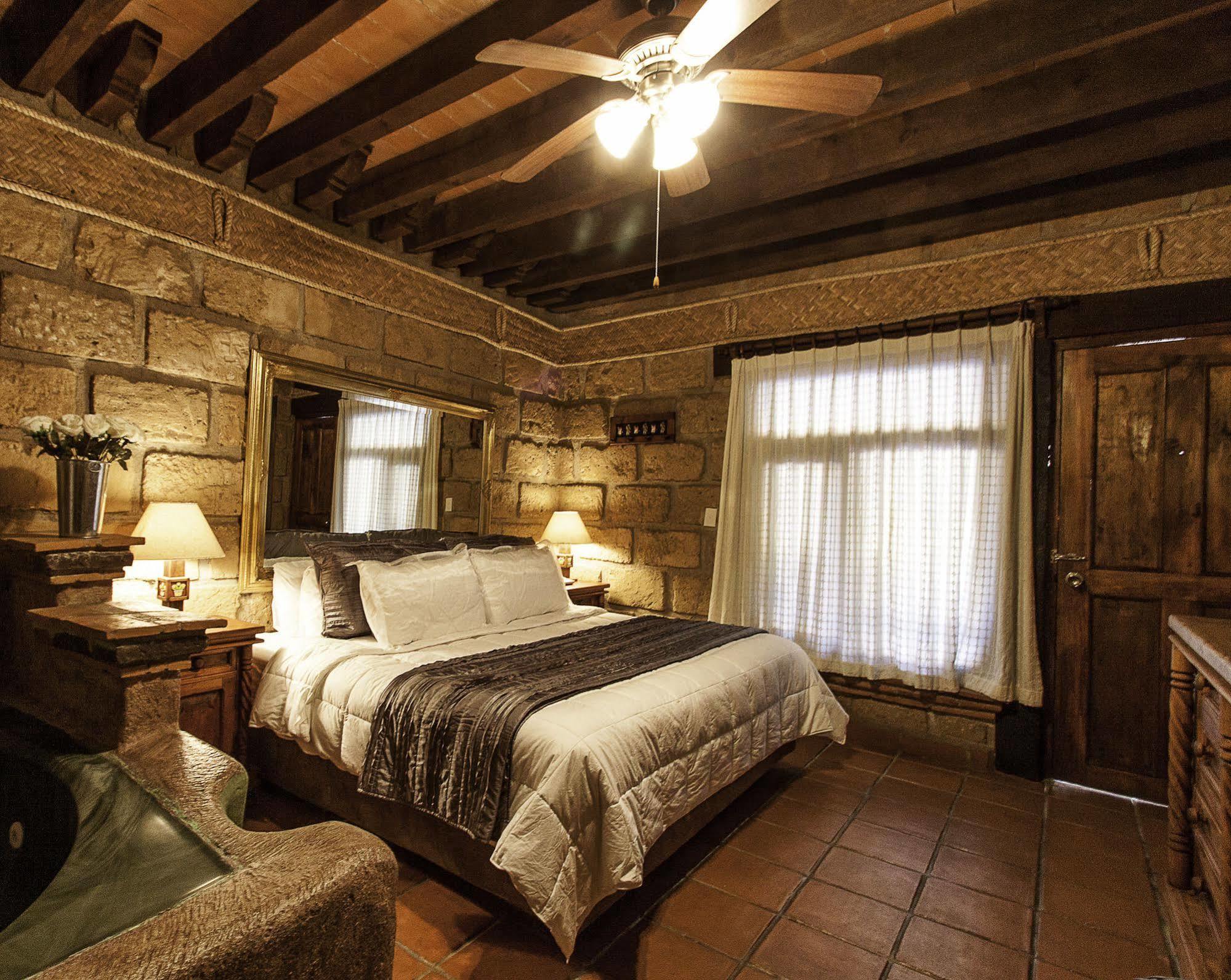 Hotel Sol Y Fiesta 4*