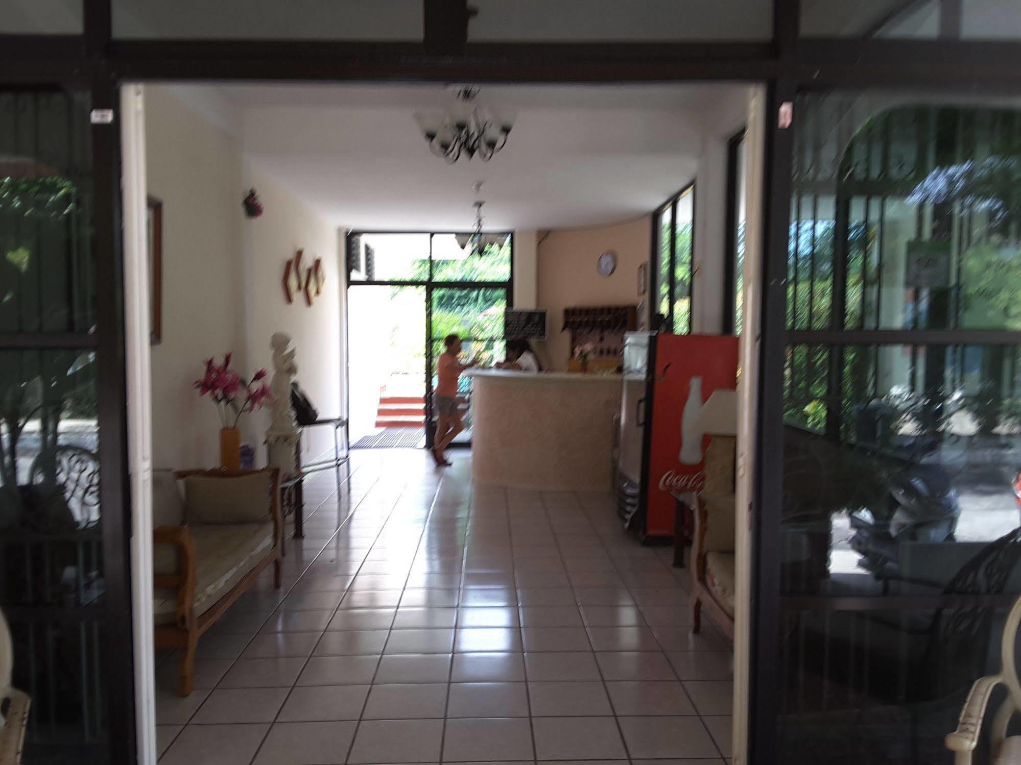Hotel Balcon Gueela 3*