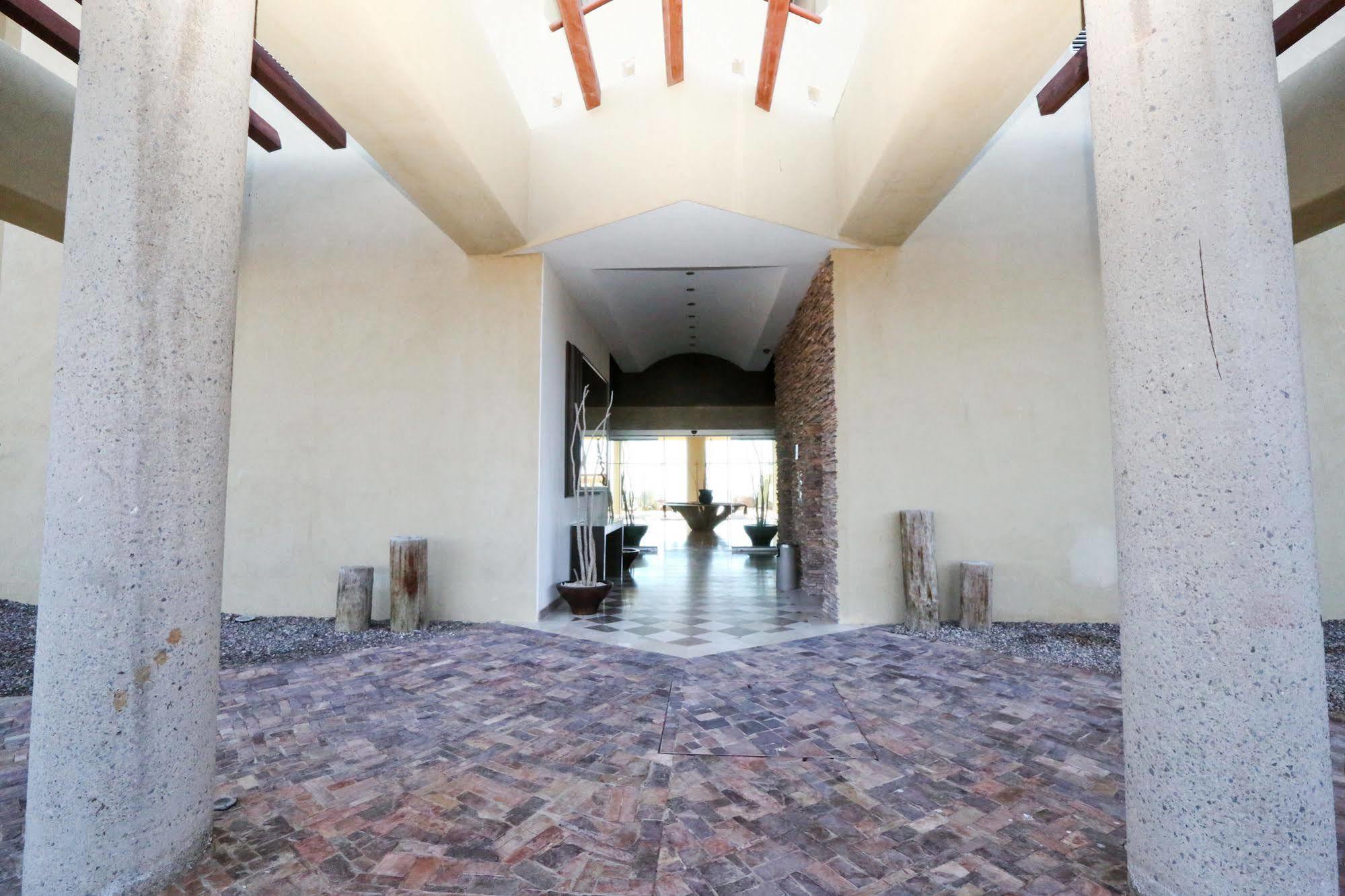 Encanto Living & Luna Blanca