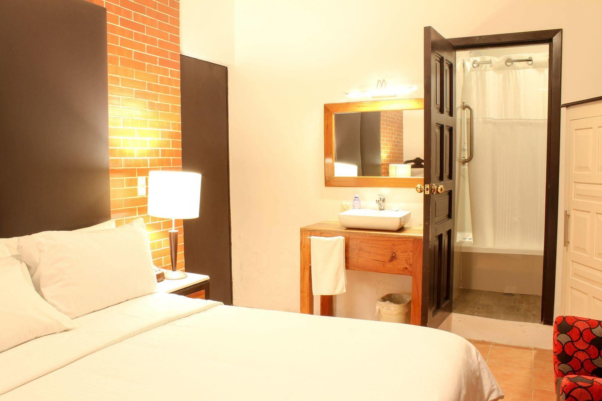 Santa Fe Hotel Tlatlauquitepec