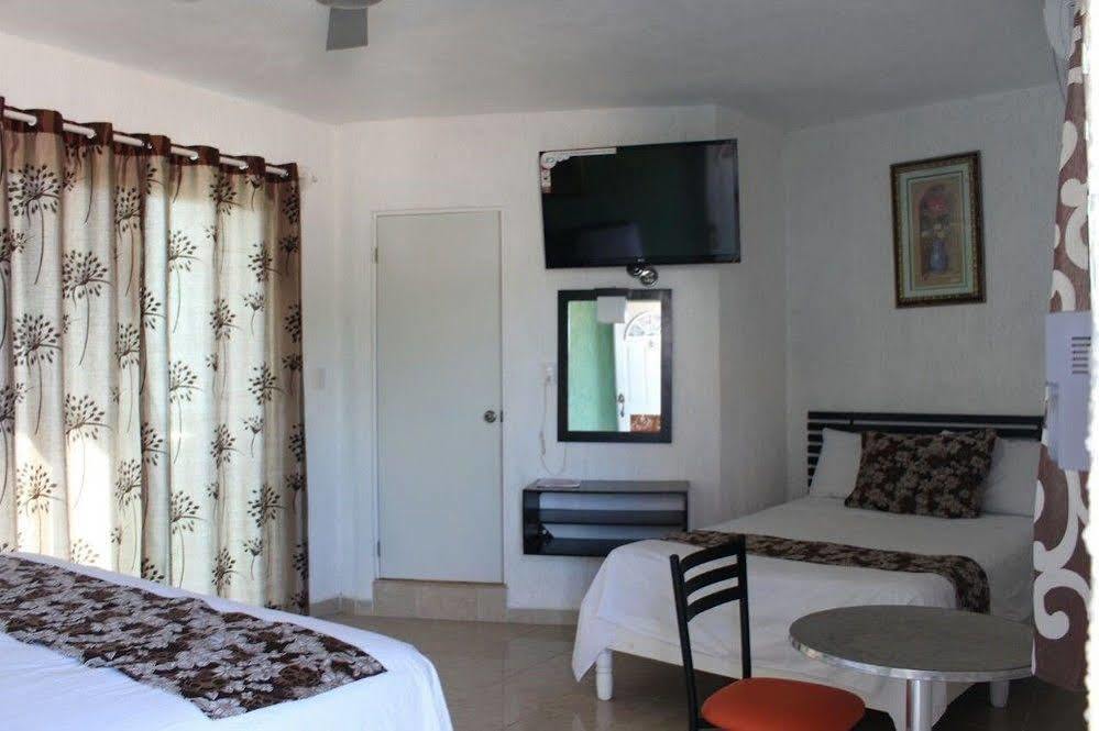Mercy Hotel Rio Lagartos