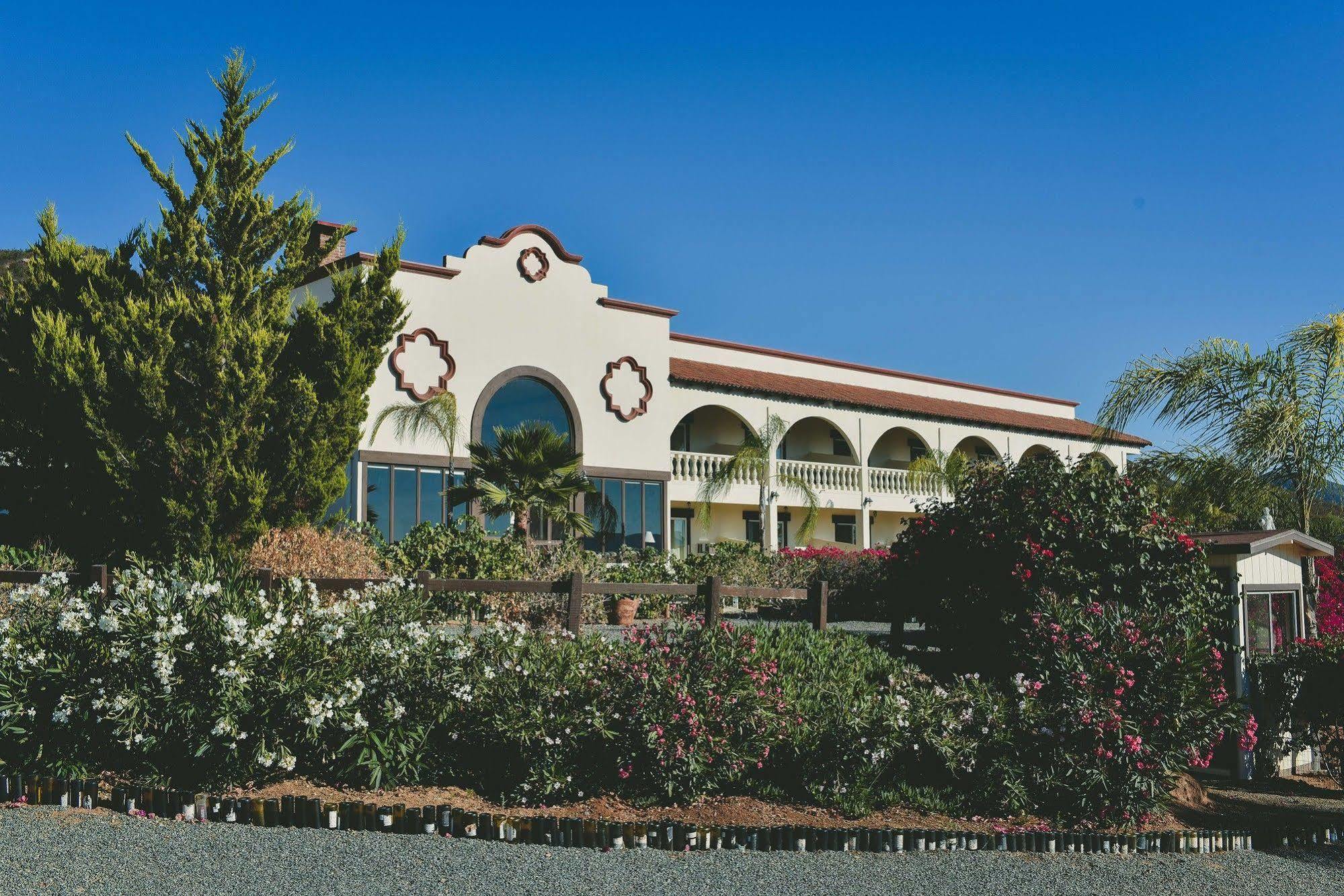 Hacienda 3*