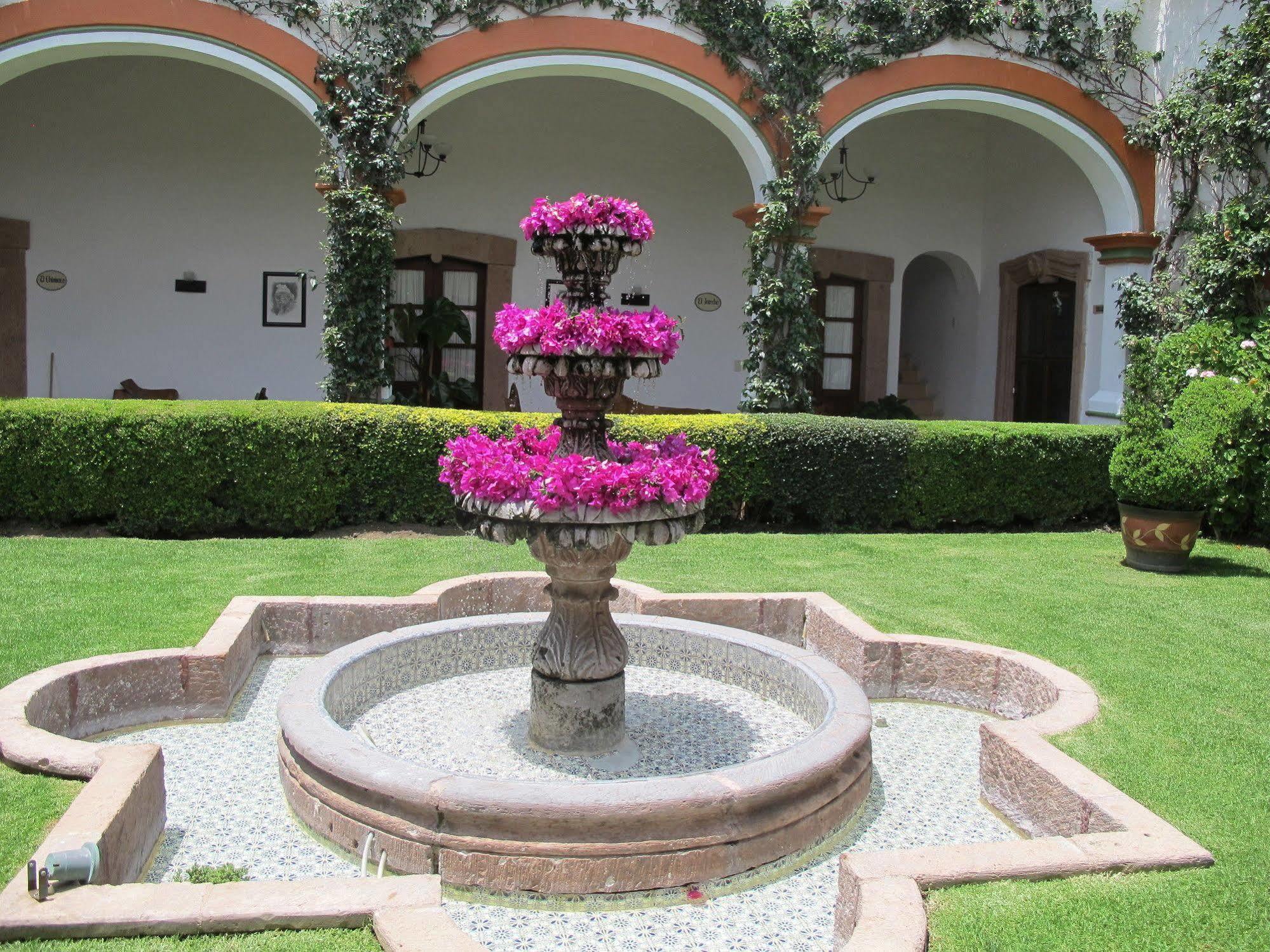 Del Virrey Hotel