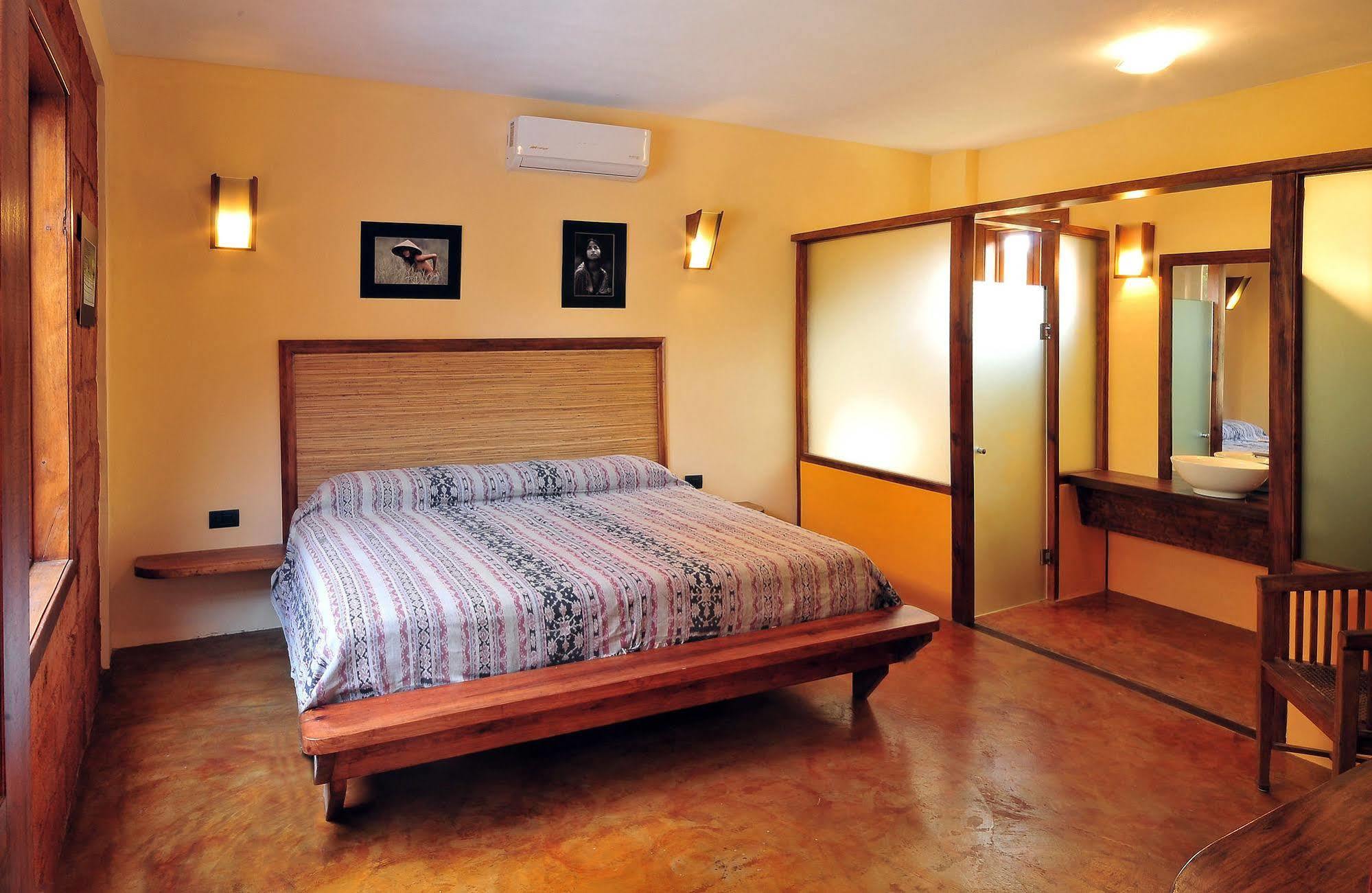 Hotel Casa San Pancho 3*