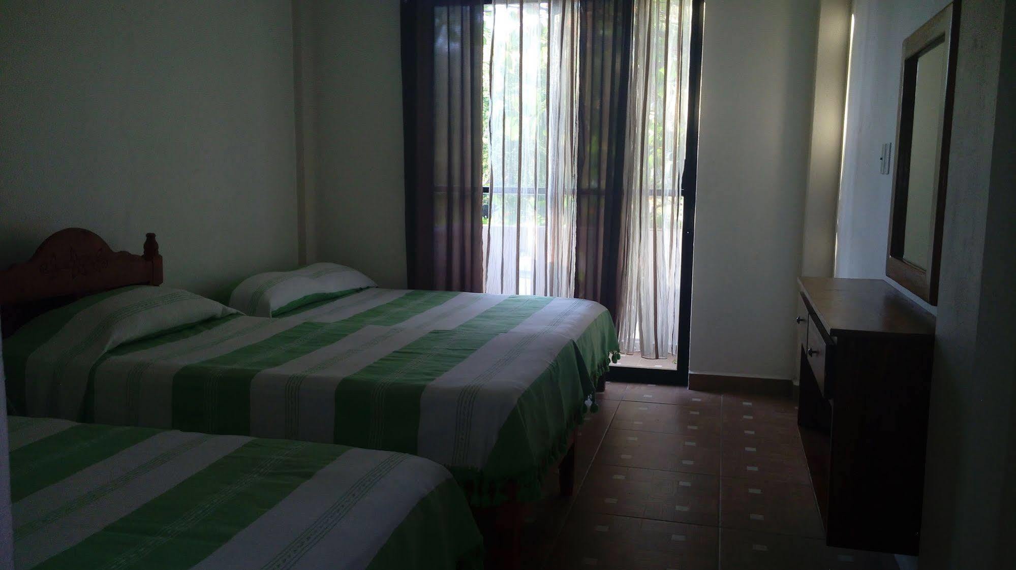 Yuu-lee Casa Bendita Huatulco Hotel 3*