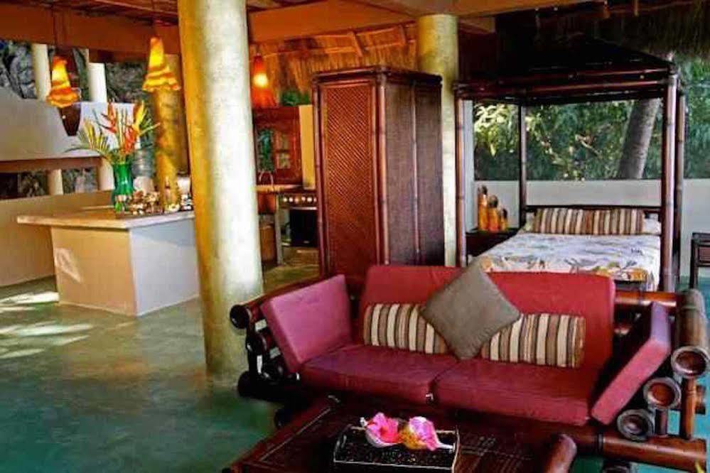 Casa Pericos Yelapa