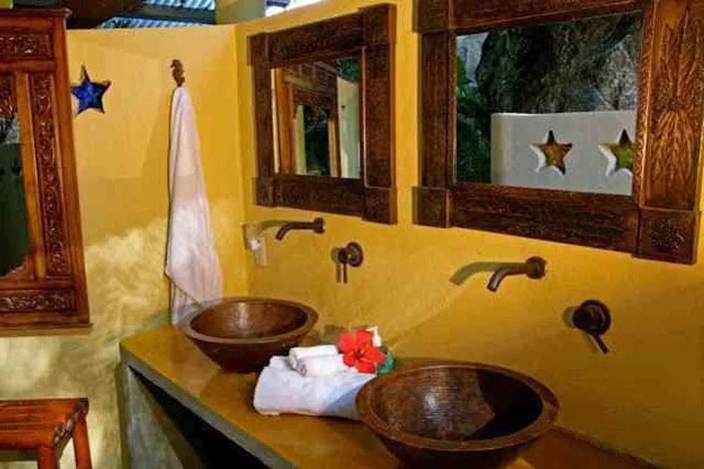 Casa Pericos Yelapa