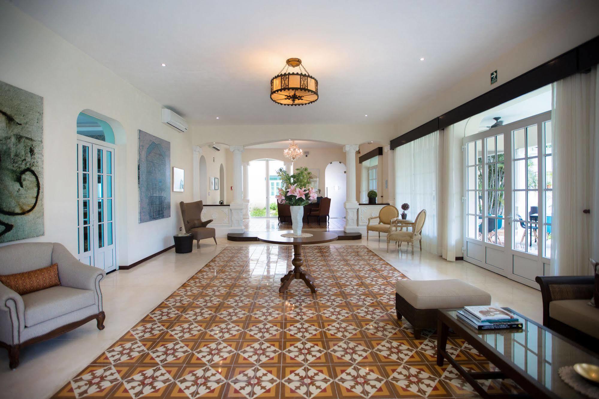 Hotel Delfina Boutique 5*