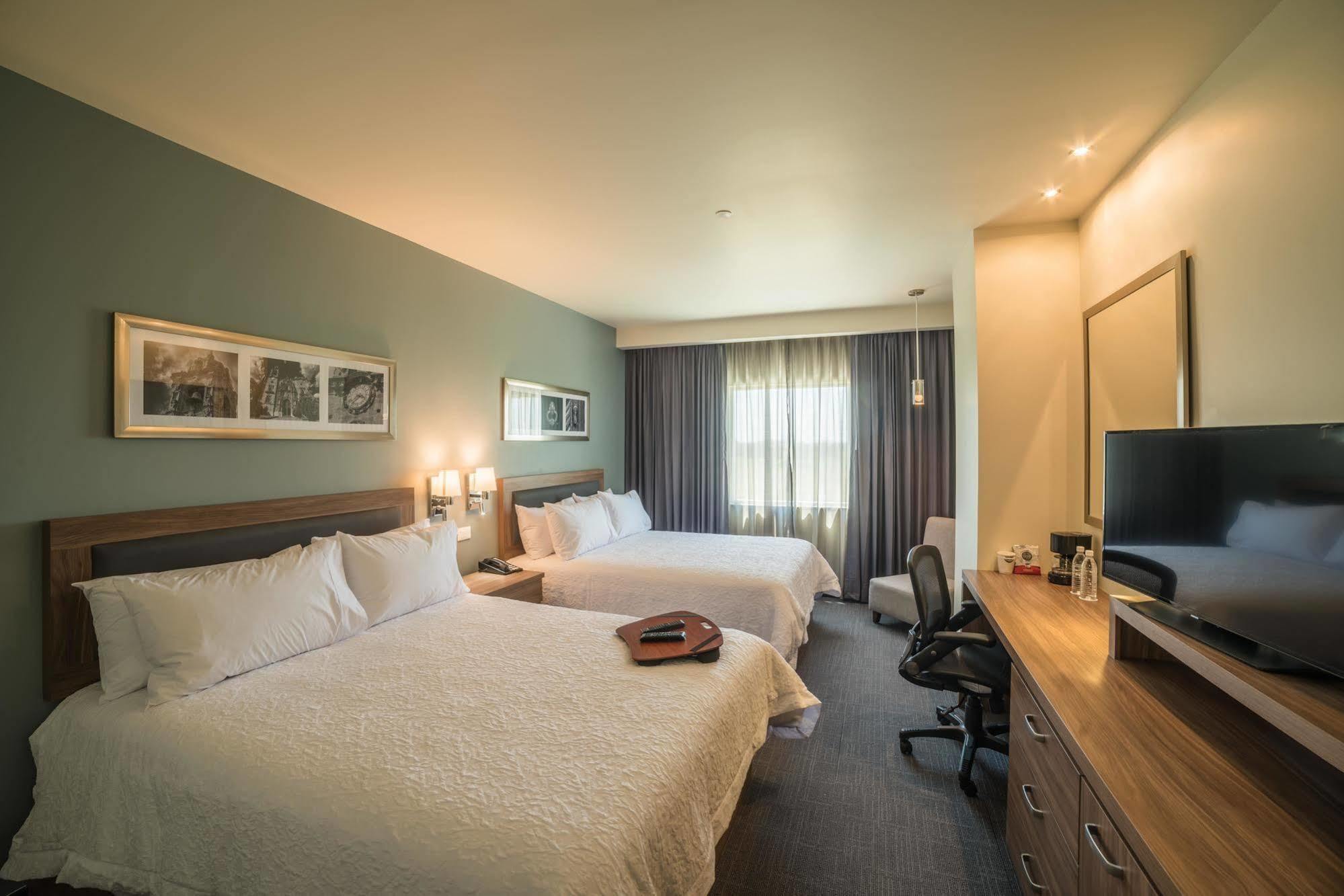 Hampton & Suites By Hilton Bajio 3* Salamanca