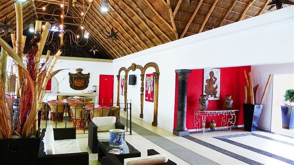 Zar Hotel Manzanillo