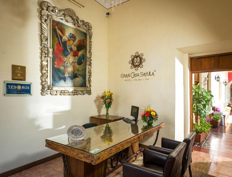 Hotel Gran Casa Galeria & 5*