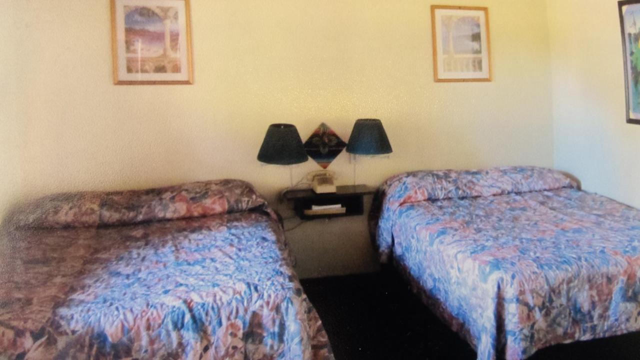 Hotel Ensenada Inn