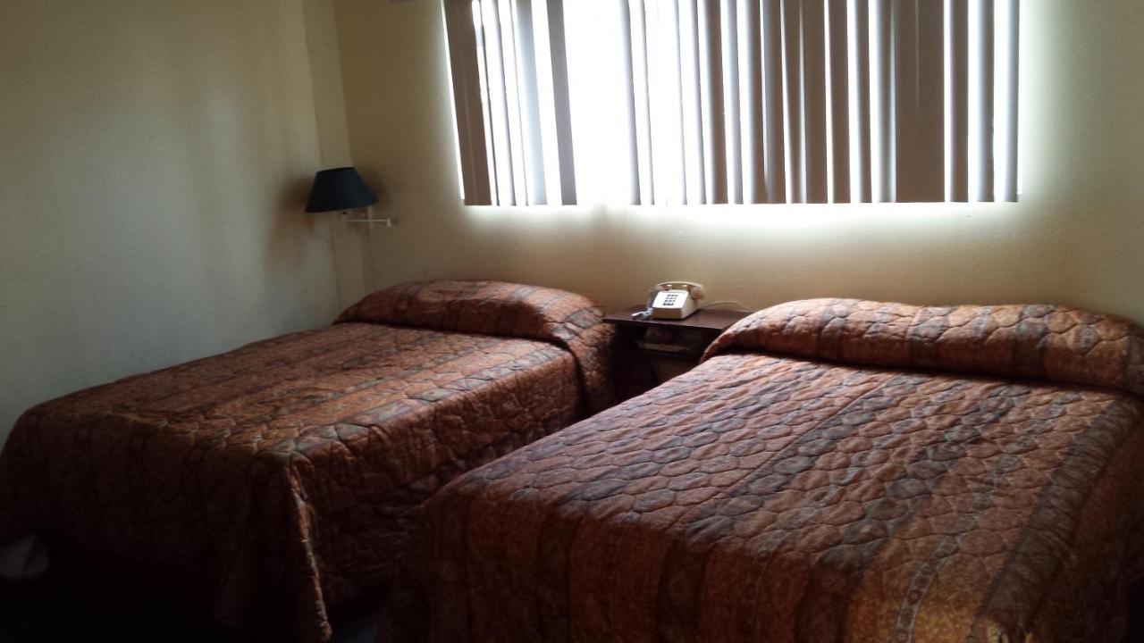 Hotel Ensenada Inn Ensenada