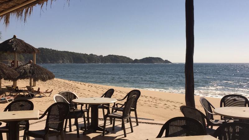 Castillo Huatulco & Club Hotel