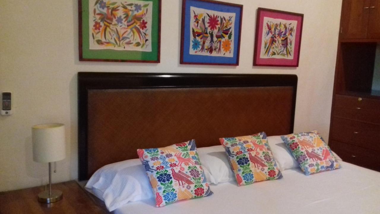Casa Kin33 Bed & Breakfast