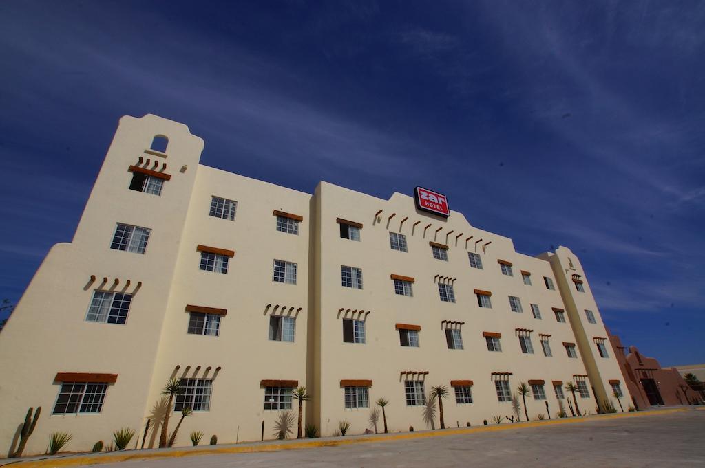 Hotel Zar 3*