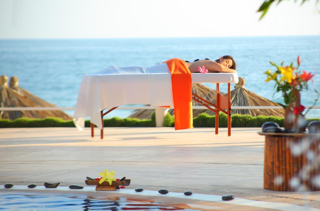 Hotel Krystal Ixtapa 4*