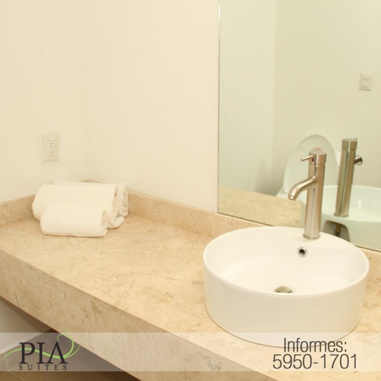 Pia 4*