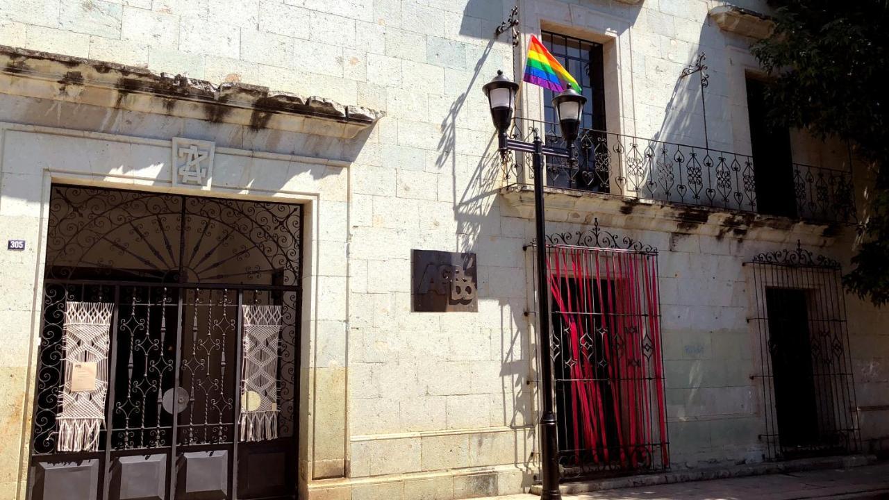 Agrado Hotel 4*