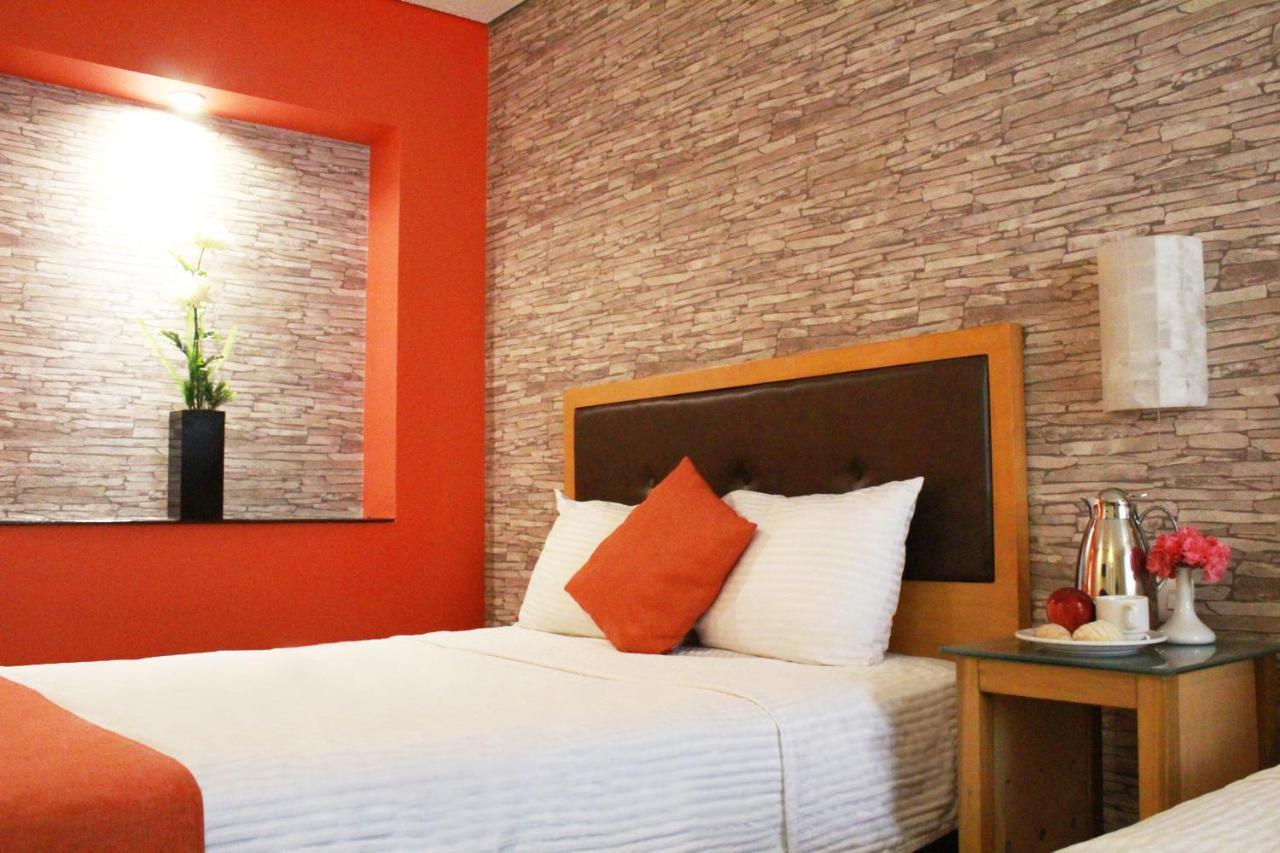 Hotel Colonial 3*