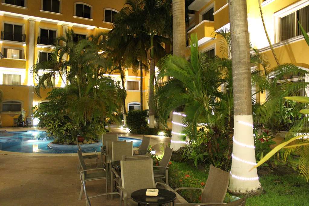 Hotel Hacienda Real