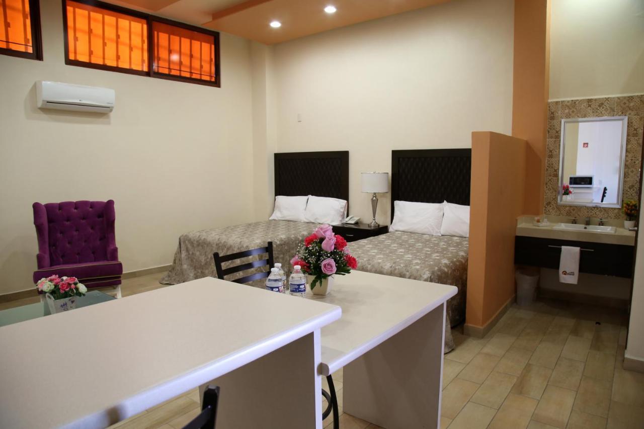 Hotel Plaza