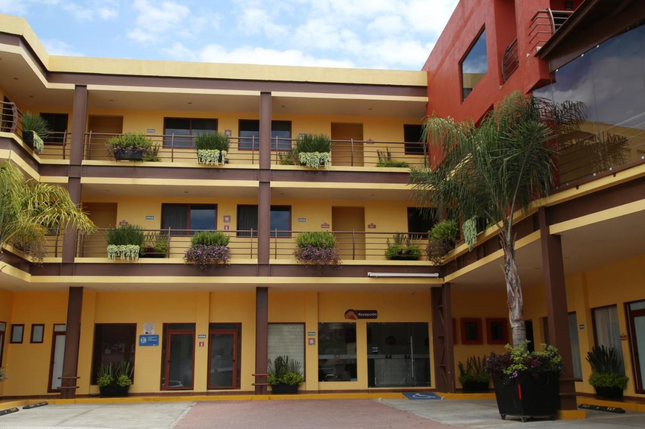 Plaza 4*