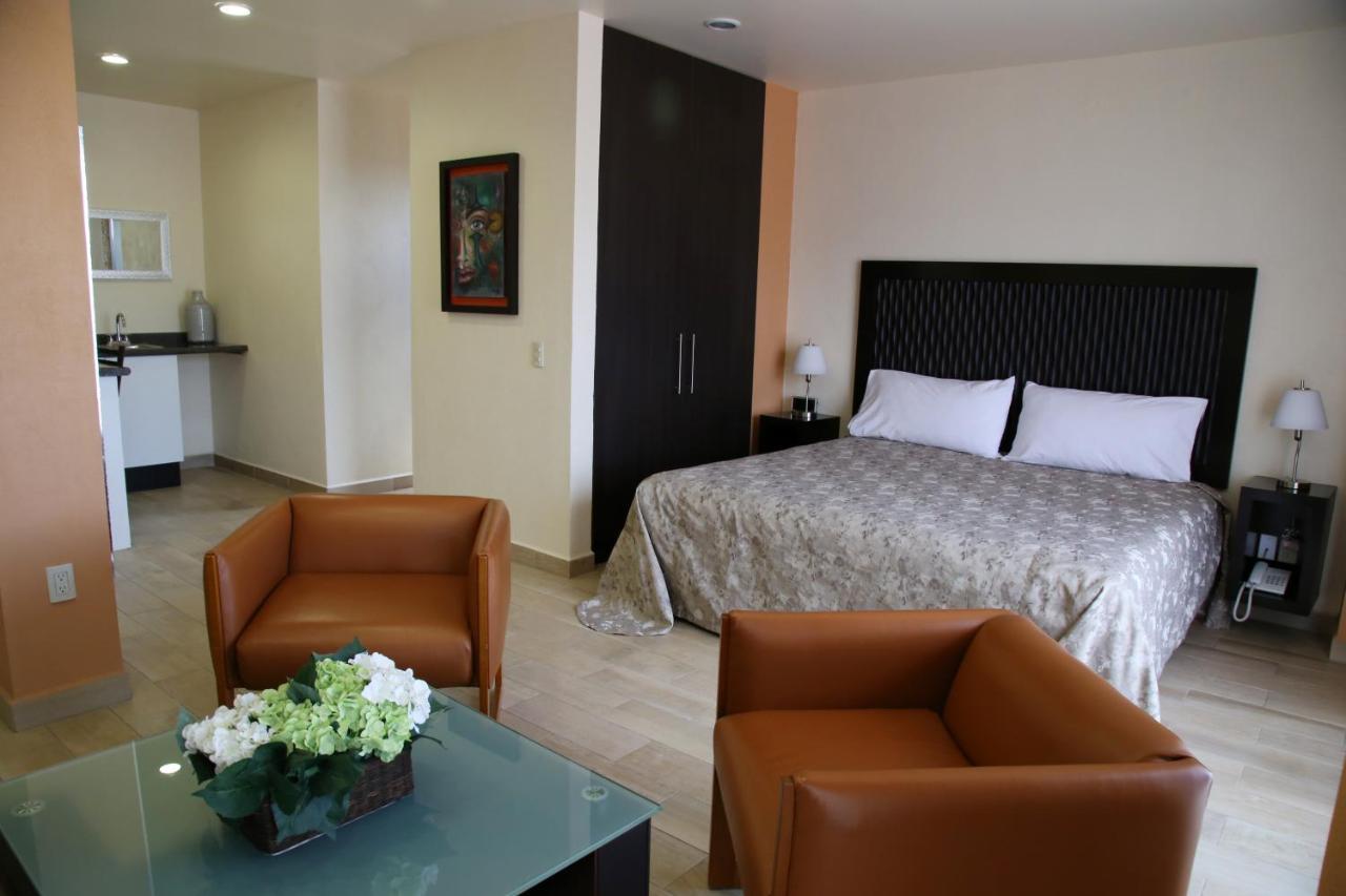 Hotel Plaza 4*