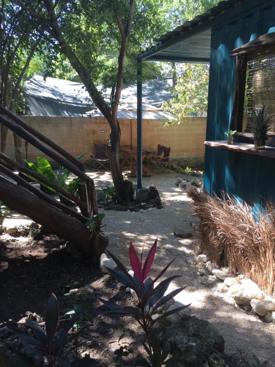 Hotel Containme Eco Chic Tulum