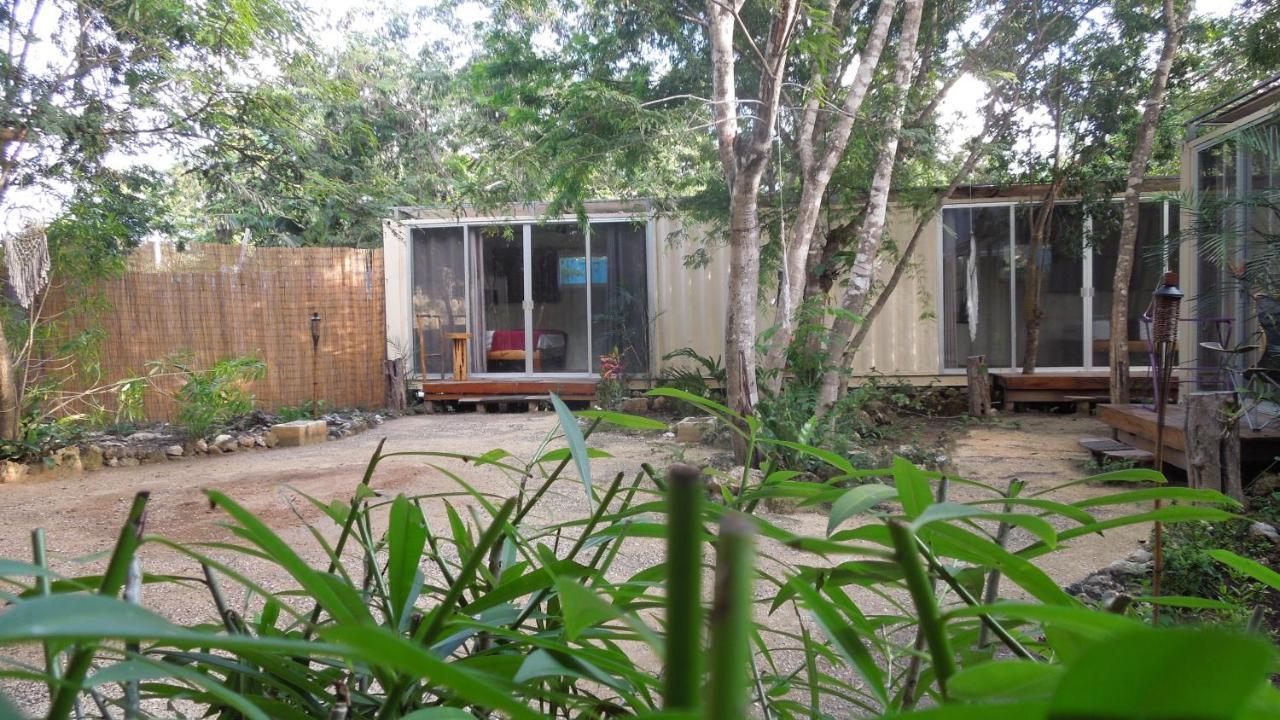 Containme Eco Chic 2* Tulum