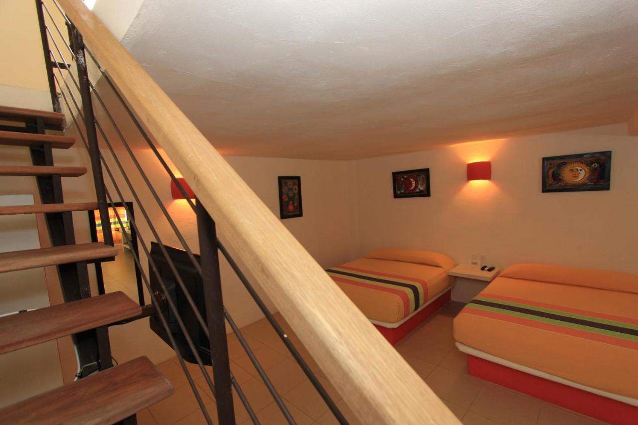 Plaza Hotel 4*