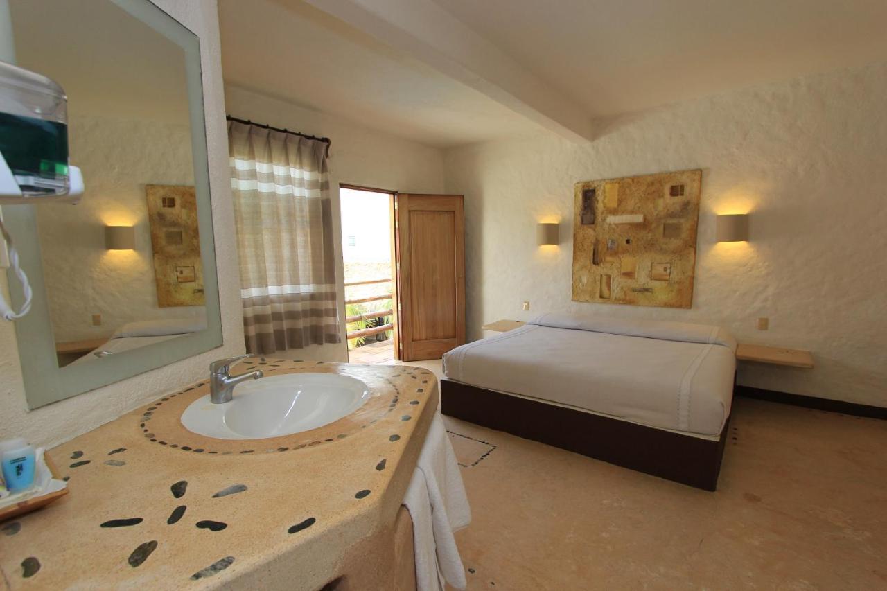 Hotel Plaza Tangolunda