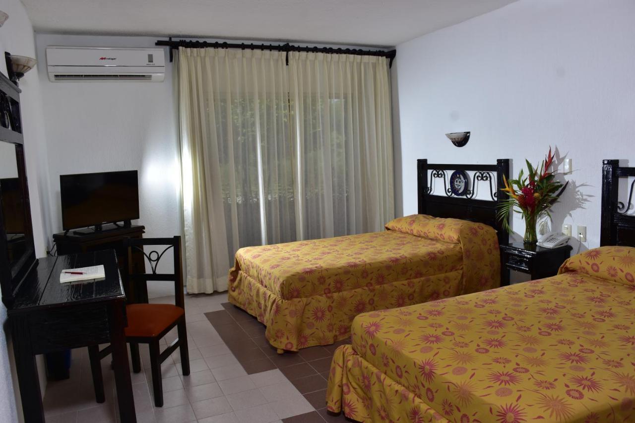 Plaza 4* Palenque