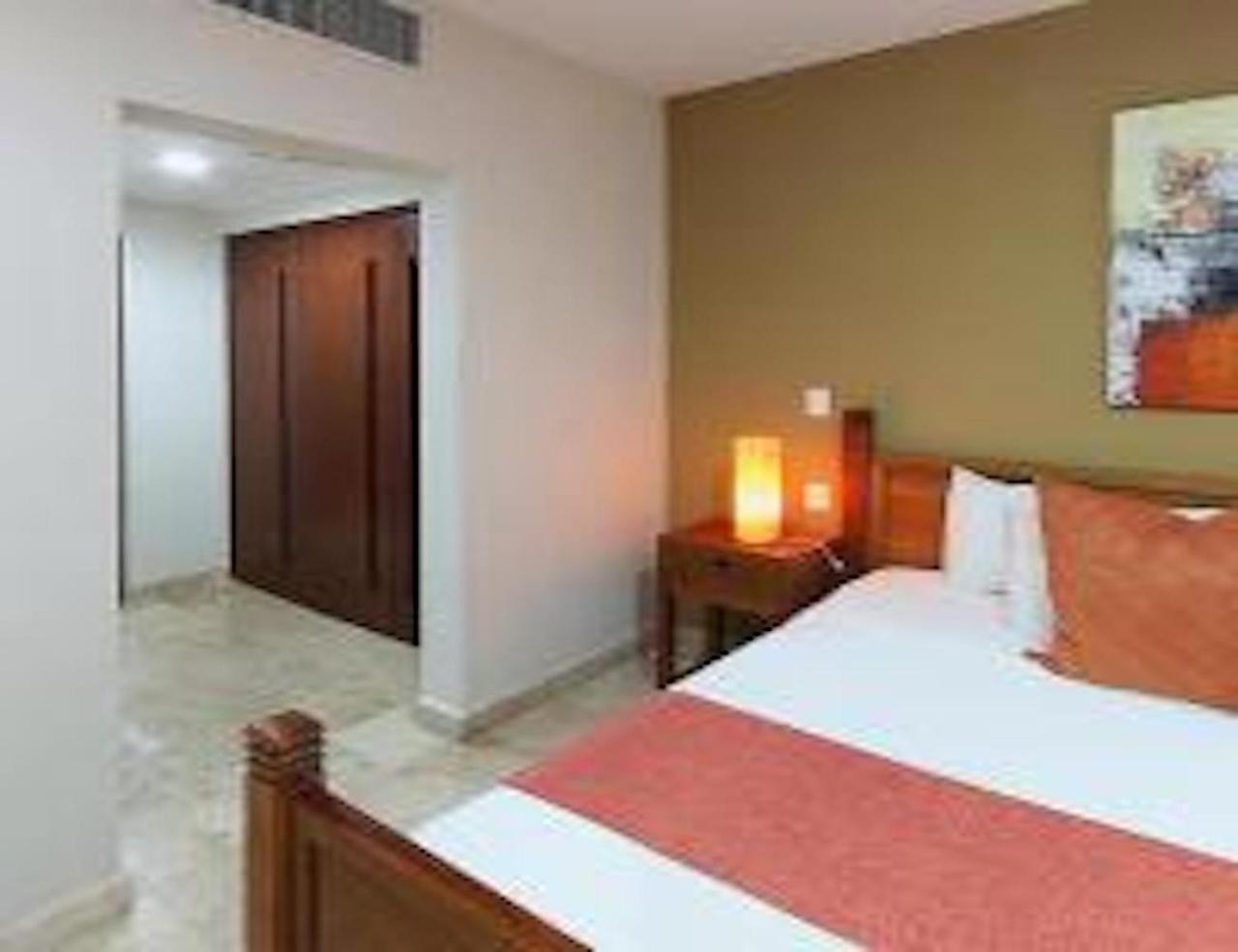 Acanto Playa Del Carmen, Trademark Collection By Wyndham 4*