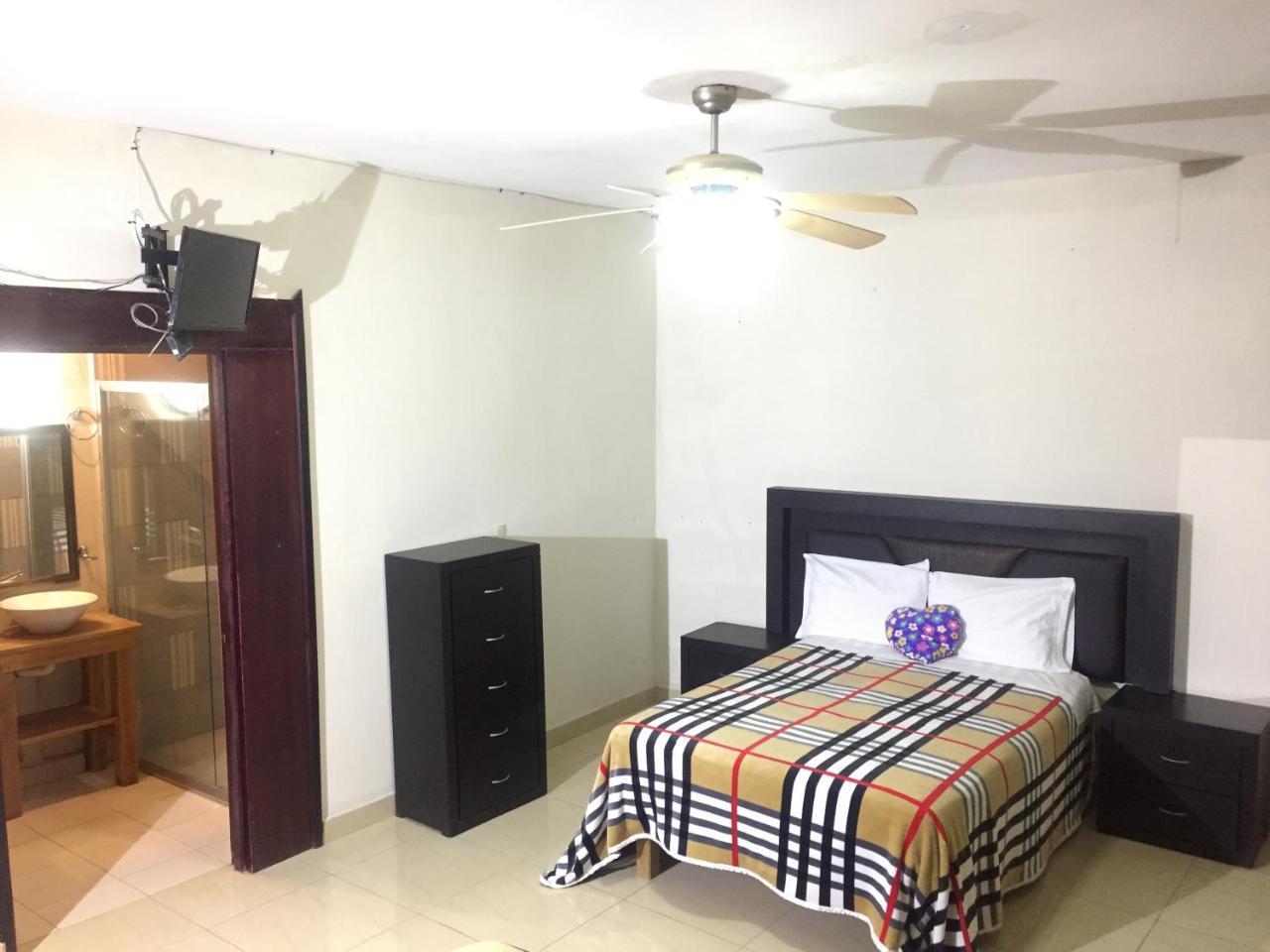 Guest house Coatlicue