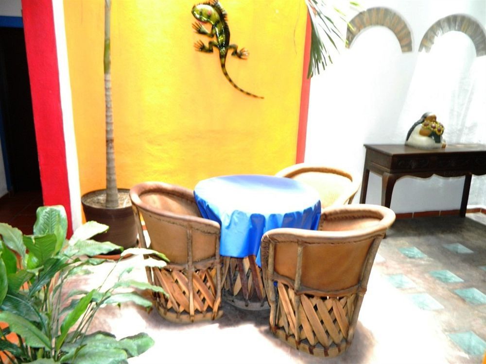 La Iguana Vallarta Lgbt Adults Only - Romantic Zone - Party Clubbing Street